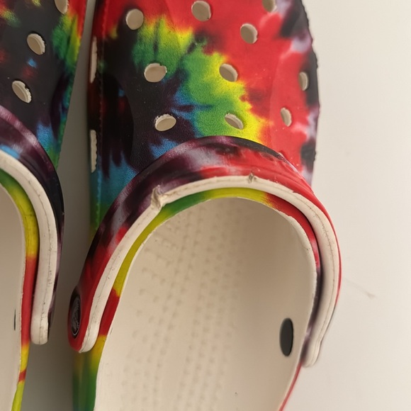 Crocs - Picture 3 of 4